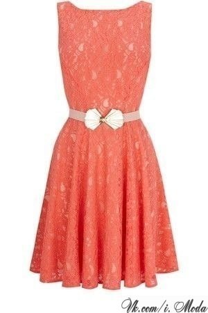 Персиковые платья