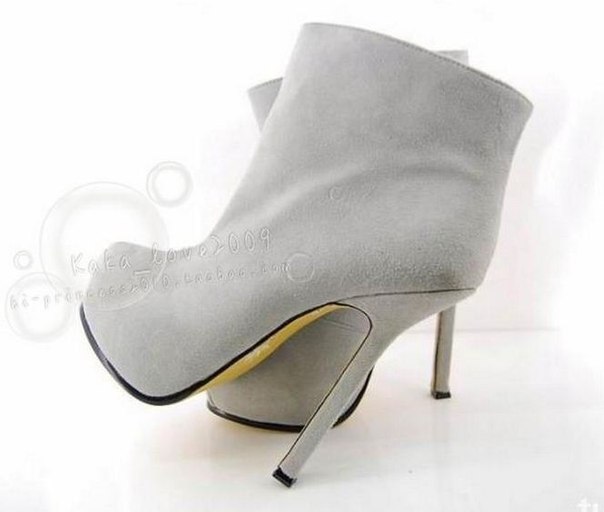 Мечта каждой модницы - туфли от Yves Saint Laurent
