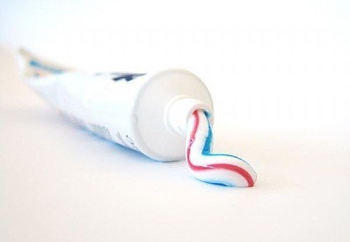 Необычные свойства зубной пасты: