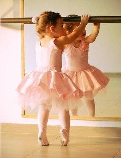 Маленькие балерины *_*