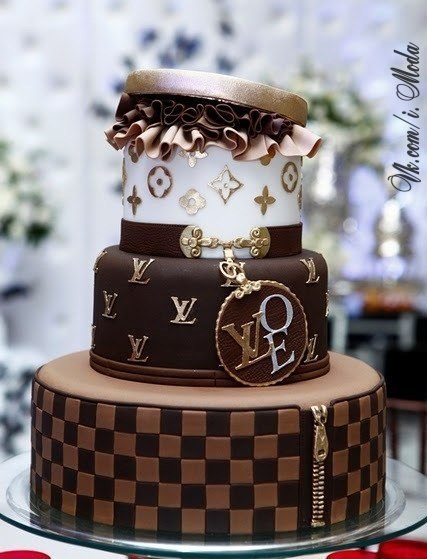 Тортик Louis Vuitton